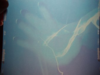 detalle a tempo pack audio 17 variaciones cromaticas y espacio sonoro de bego&ntilde;a mu&ntilde;oz para sinedie 2006 cortesia de la autora para lai museum all rights reserved