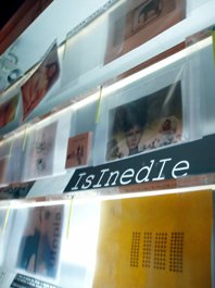 detalle exposicion sinedie 2006 en salalai foto bego&ntilde;a mu&ntilde;oz 2006 cortesia para lai musuem all rights reserved