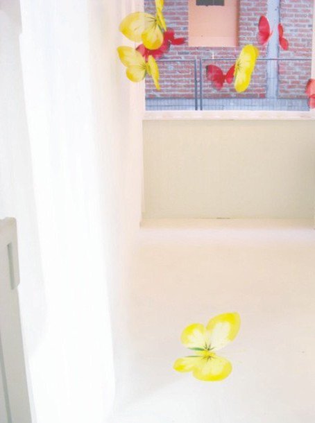 photography copyright bego&ntilde;a mu&ntilde;oz fernandez 2004 courtesy from the artist to lai museum all rights reserved