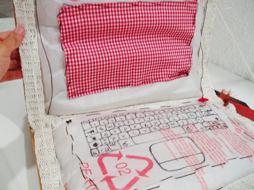 photography copyright bego&ntilde;a mu&ntilde;oz 2006 courtesy from the artist to lai museum all rights reserved