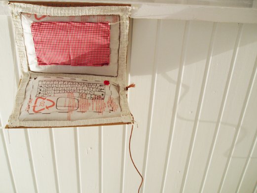 photography copyright bego&ntilde;a mu&ntilde;oz fernandez 2006 courtesy from the artist to lai museum all rights reserved